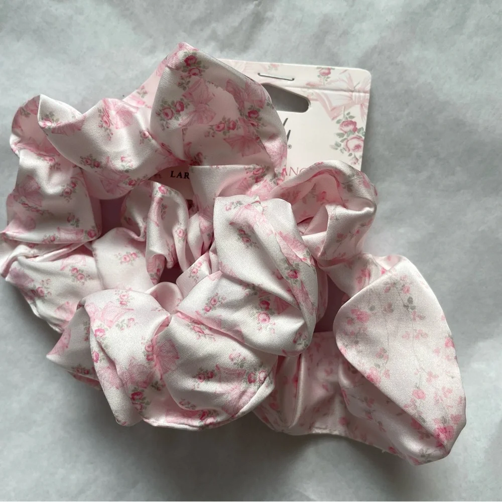 LOVESHACKFANCY Goody Pink Satin Scrunchies 3pc